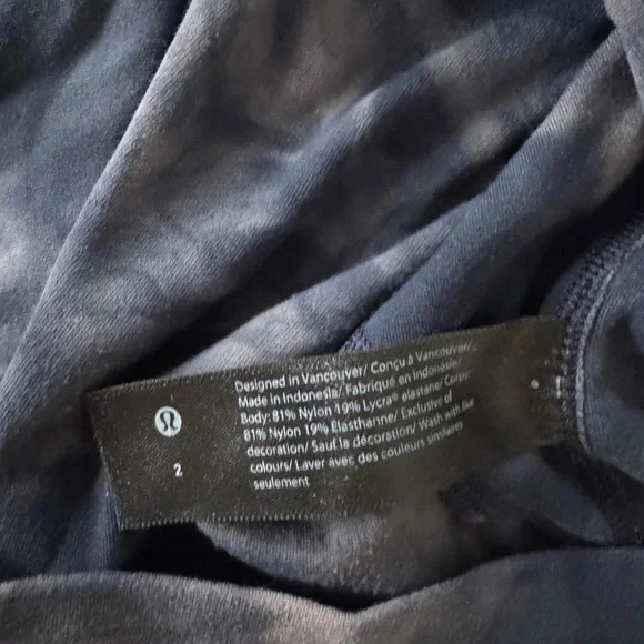 Lululemon align tee - Picture 3 of 3